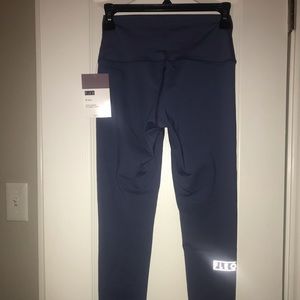 FLEO leggings Medium El Toro Parisian Night 25”